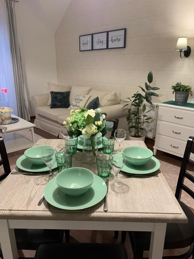 Monarchia Cottage Apartman Mosonmagyaróvár 外观 照片