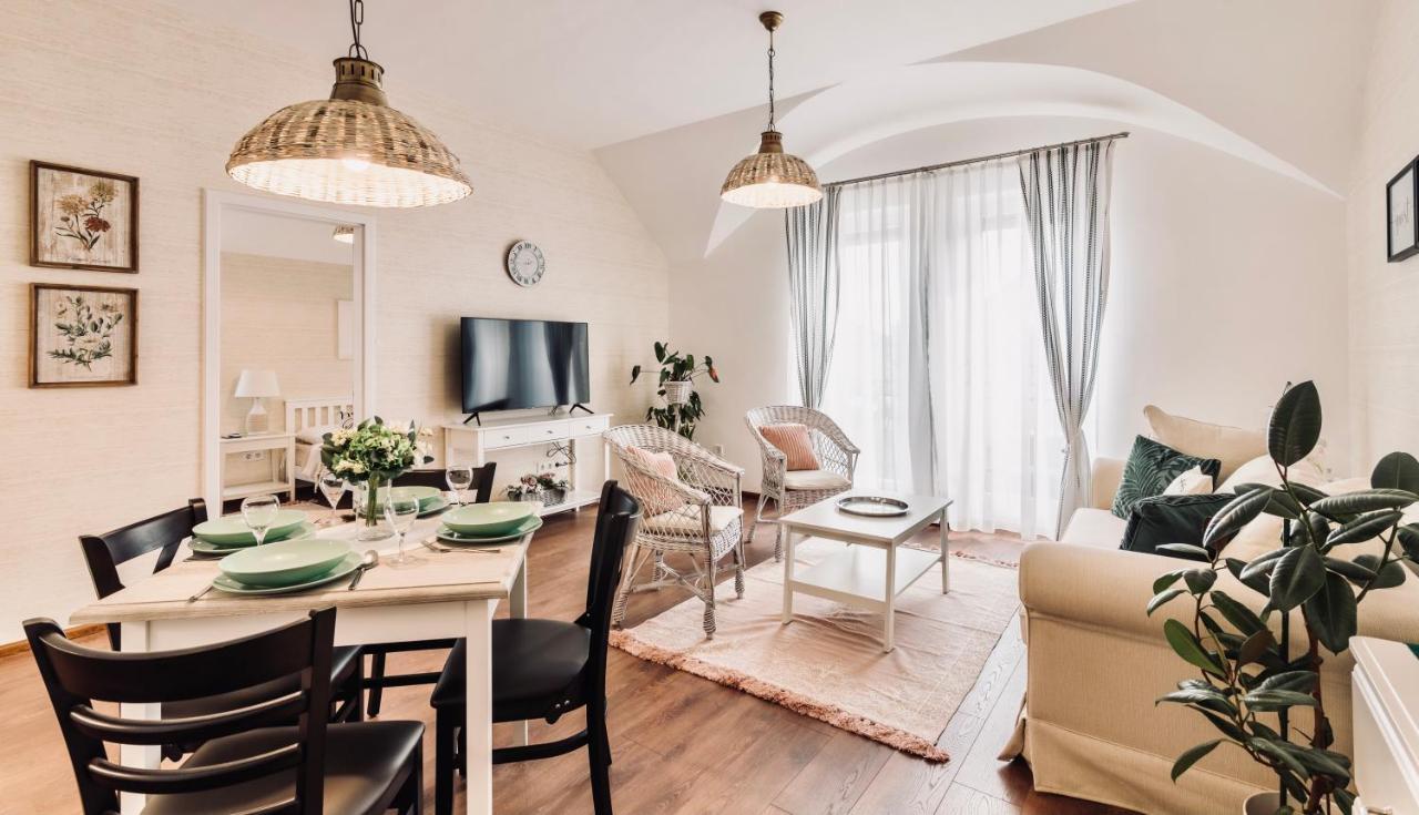 Monarchia Cottage Apartman Mosonmagyaróvár 外观 照片